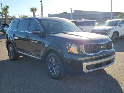 2025 Kia Telluride LX