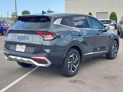 2025 Kia Sportage Hybrid LX