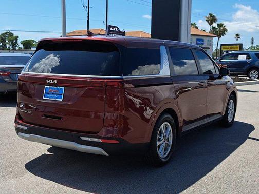 2022 Kia Carnival LXS