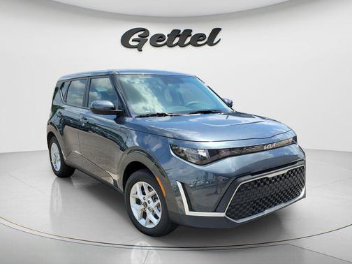 Gravity Gray 2025 Kia Soul LX