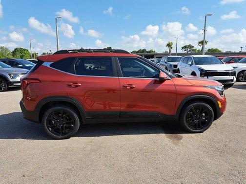 2025 Kia Seltos X-Line