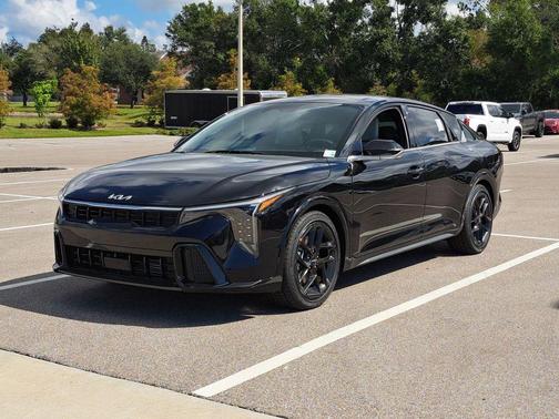 2025 Kia K4 GT-Line Turbo