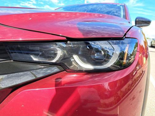 2024 Mazda CX-50 2.5 S Premium Package