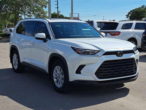 2024 Toyota Grand Highlander XLE