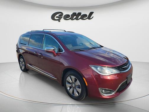 2018 Chrysler Pacifica Hybrid Limited