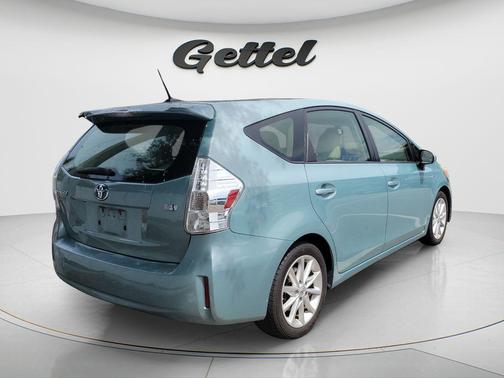 Sea Glass Pearl 2014 Toyota Prius v Five