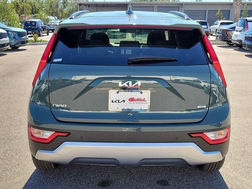 2025 Kia Niro EX