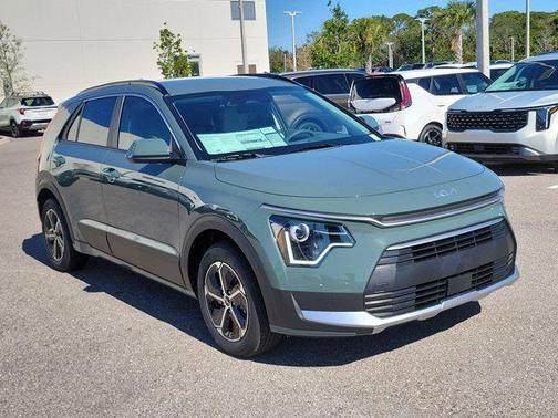 2025 Kia Niro EX