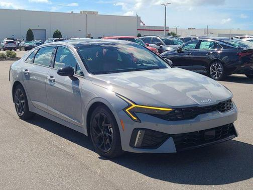 2026 Kia K5 GT-Line
