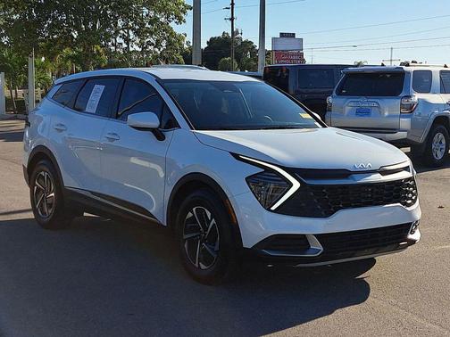 2025 Kia Sportage Hybrid LX
