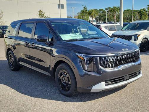 2025 Kia Carnival LXS