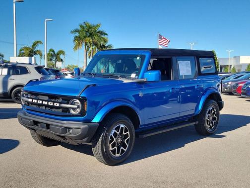 2024 Ford Bronco Outer Banks