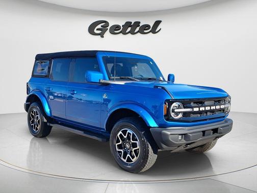 2024 Ford Bronco Outer Banks