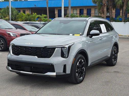 2024 Kia Sorento S