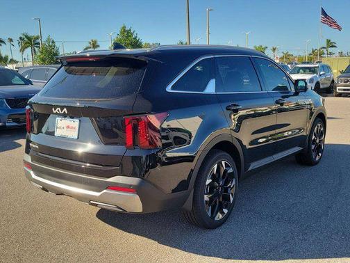 2025 Kia Sorento SX