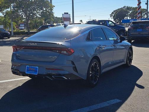 2024 Kia K5 GT-Line