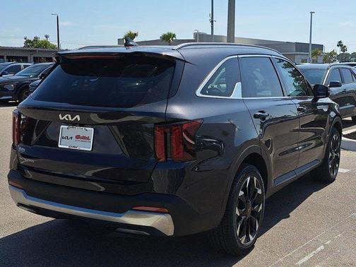 2025 Kia Sorento EX
