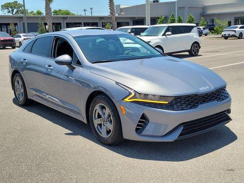 2023 Kia K5 LXS