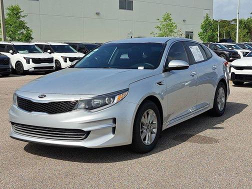 2018 Kia Optima LX