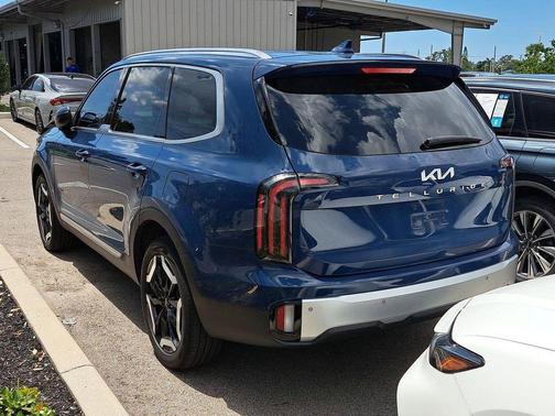 2023 Kia Telluride EX