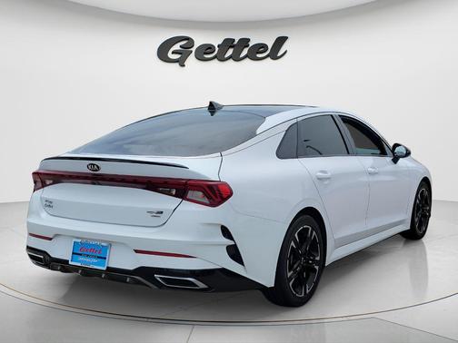 Glacial White Pearl 2021 Kia K5 GT-Line