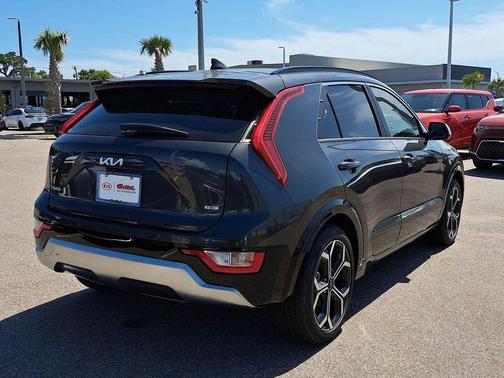 2025 Kia Niro Touring