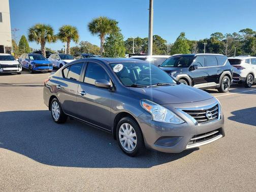 2017 Nissan Versa 1.6 SV