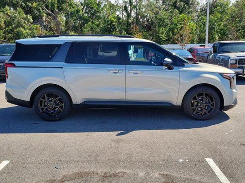 2025 Kia Carnival Hybrid SX