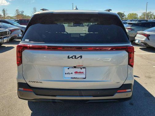 2025 Kia Carnival Hybrid SX