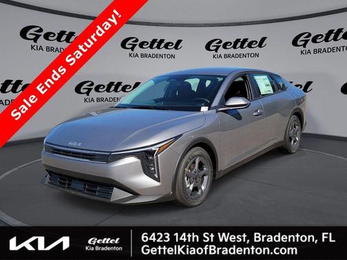 2025 Kia K4 LXS