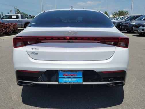 2022 Kia K5 LXS