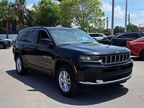 2024 Jeep Grand Cherokee L Laredo