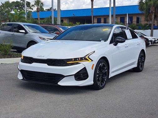 2022 Kia K5 GT-Line