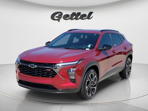 Crimson Metallic 2025 Chevrolet Trax FWD 2RS