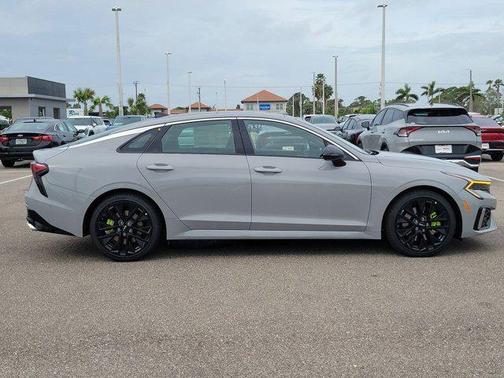 2025 Kia K5 GT