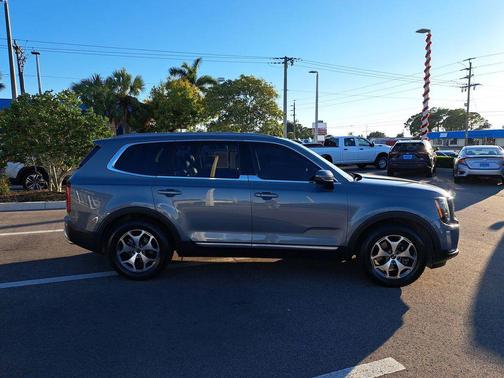 2020 Kia Telluride EX