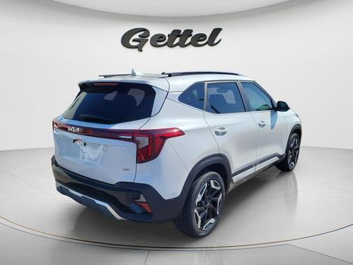 Snow White Pearl 2026 Kia Seltos SX