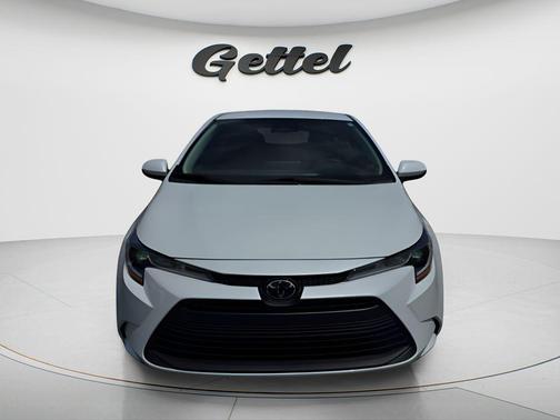 Wind Chill Pearl 2026 Toyota Corolla LE