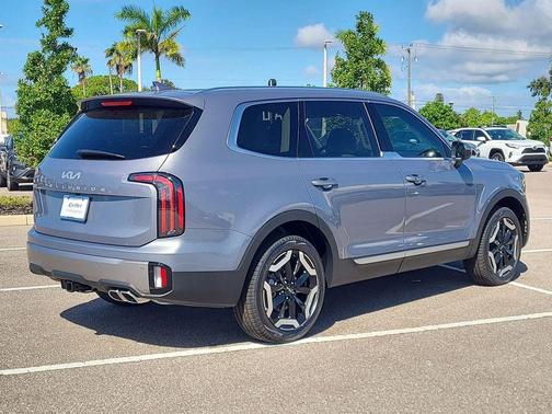2025 Kia Telluride EX