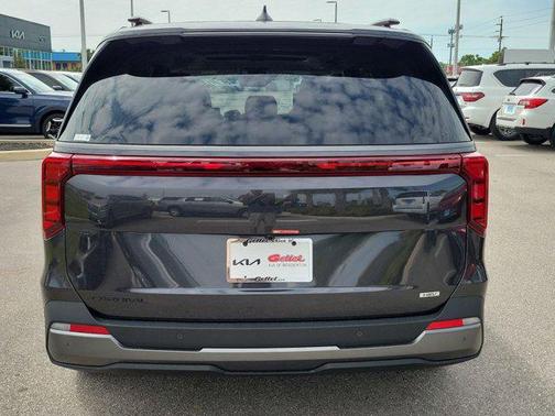 2025 Kia Carnival Hybrid SX