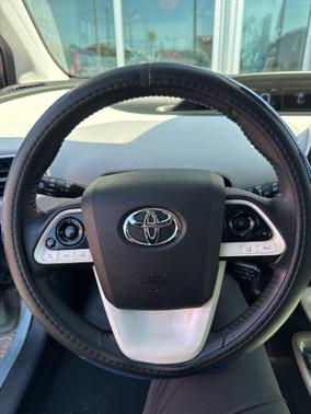 2016 Toyota Prius Three Touring