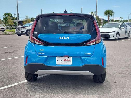 2025 Kia Soul EX