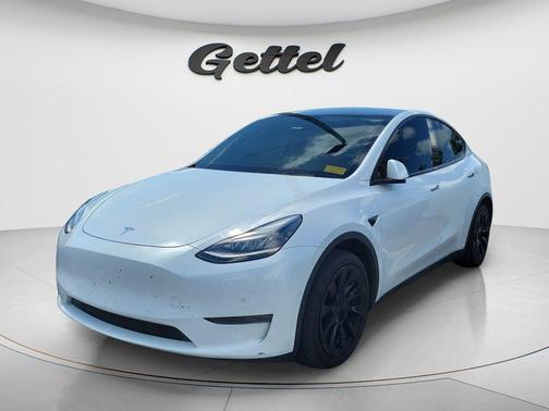 Pearl White Multi-Coat 2021 Tesla Model Y Long Range Dual Motor All-Wheel Drive