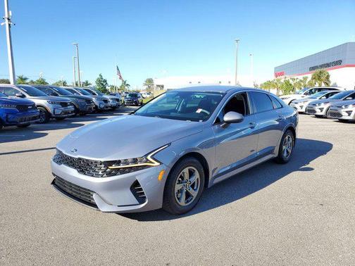 2021 Kia K5 LXS