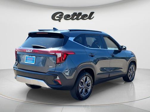 Gravity Gray 2024 Kia Seltos S