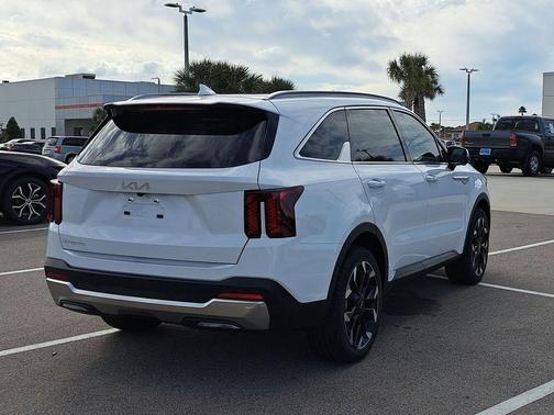 2026 Kia Sorento SX