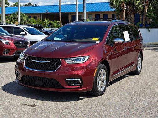 2021 Chrysler Pacifica Hybrid Limited