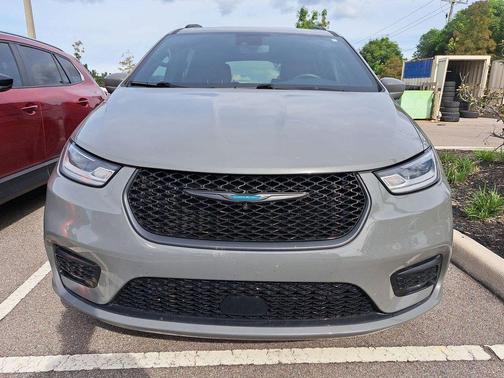 2021 Chrysler Pacifica Hybrid Touring L
