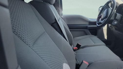 Magnetic 2016 Ford F-150 XLT