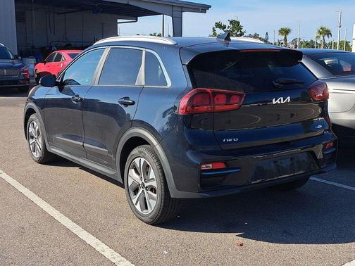 2022 Kia Niro EV EX